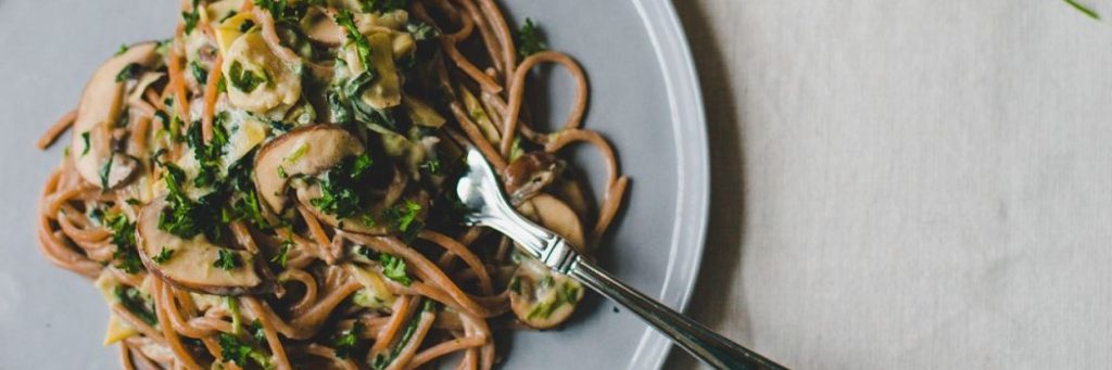Pasta met artisjok en spinazie