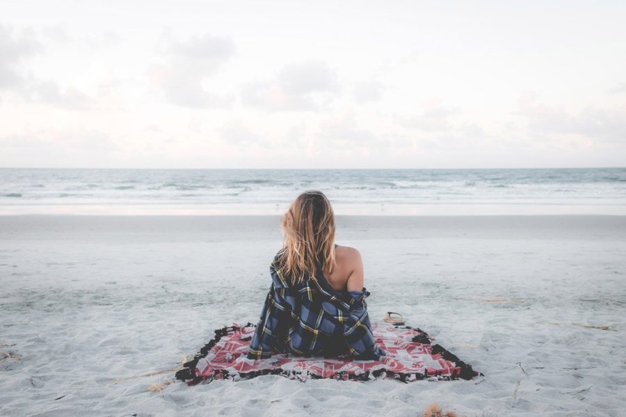 Vrouw of het strand